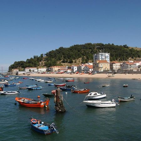 Beach & City - Trafaria Kültér fotó