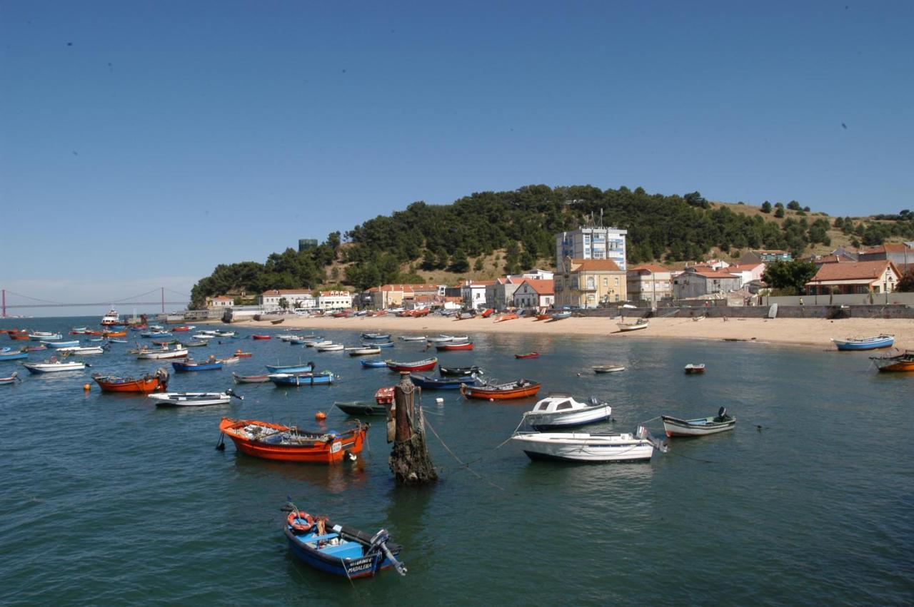 Beach & City - Trafaria Kültér fotó